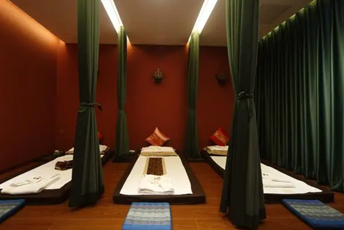 沈阳泰式按摩的被动瑜伽：当身体被折叠成诗